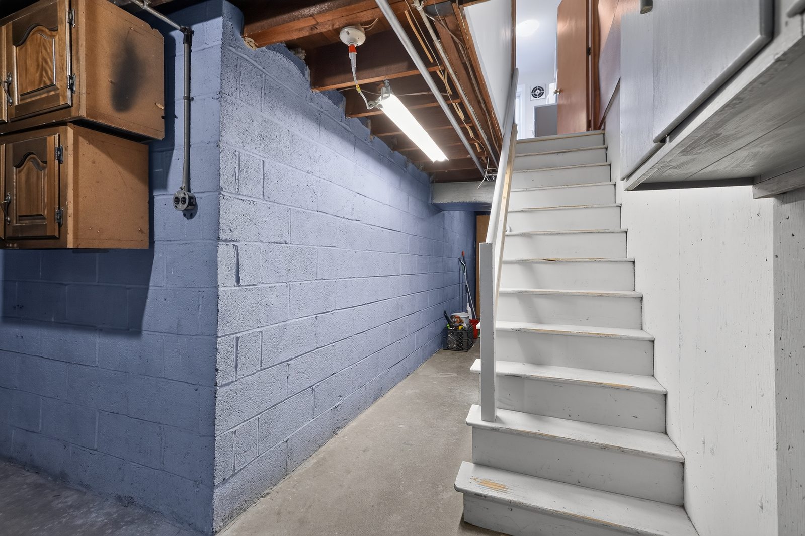 Lower-level stairs
